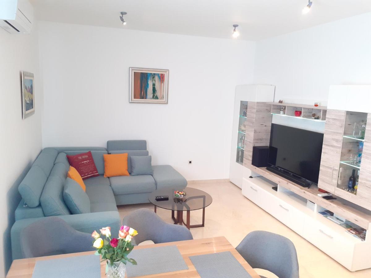 Znjan 50m ----seasun&relax---- Location Apartmán *